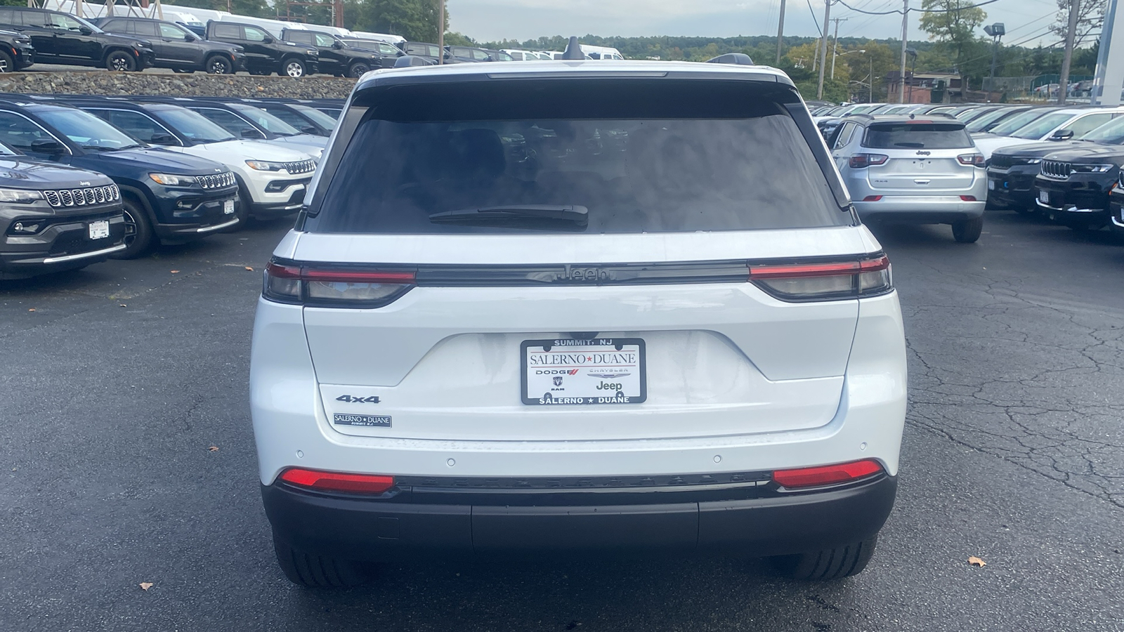 2025 Jeep Grand Cherokee Altitude X 26