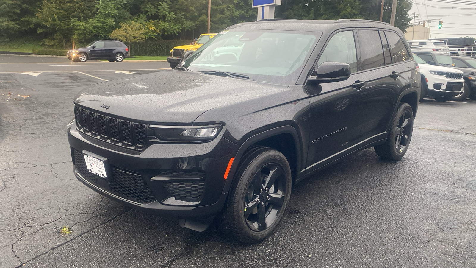 2025 Jeep Grand Cherokee Altitude X 3