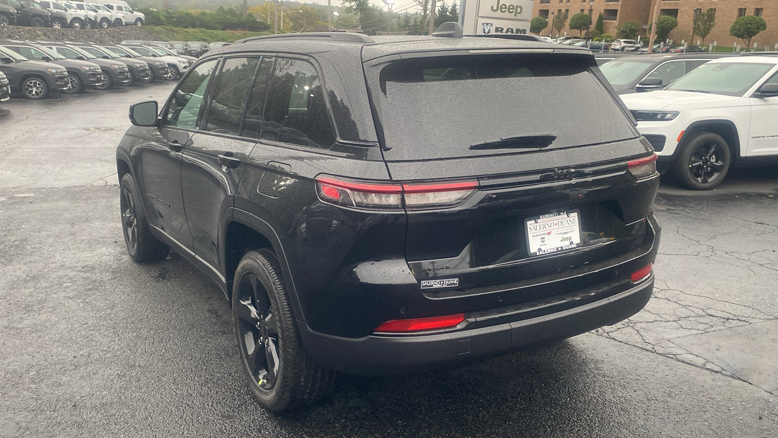 2025 Jeep Grand Cherokee Altitude X 25