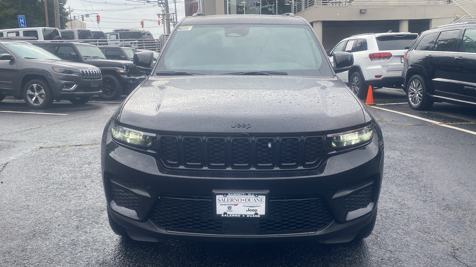 2025 Jeep Grand Cherokee Altitude X 2