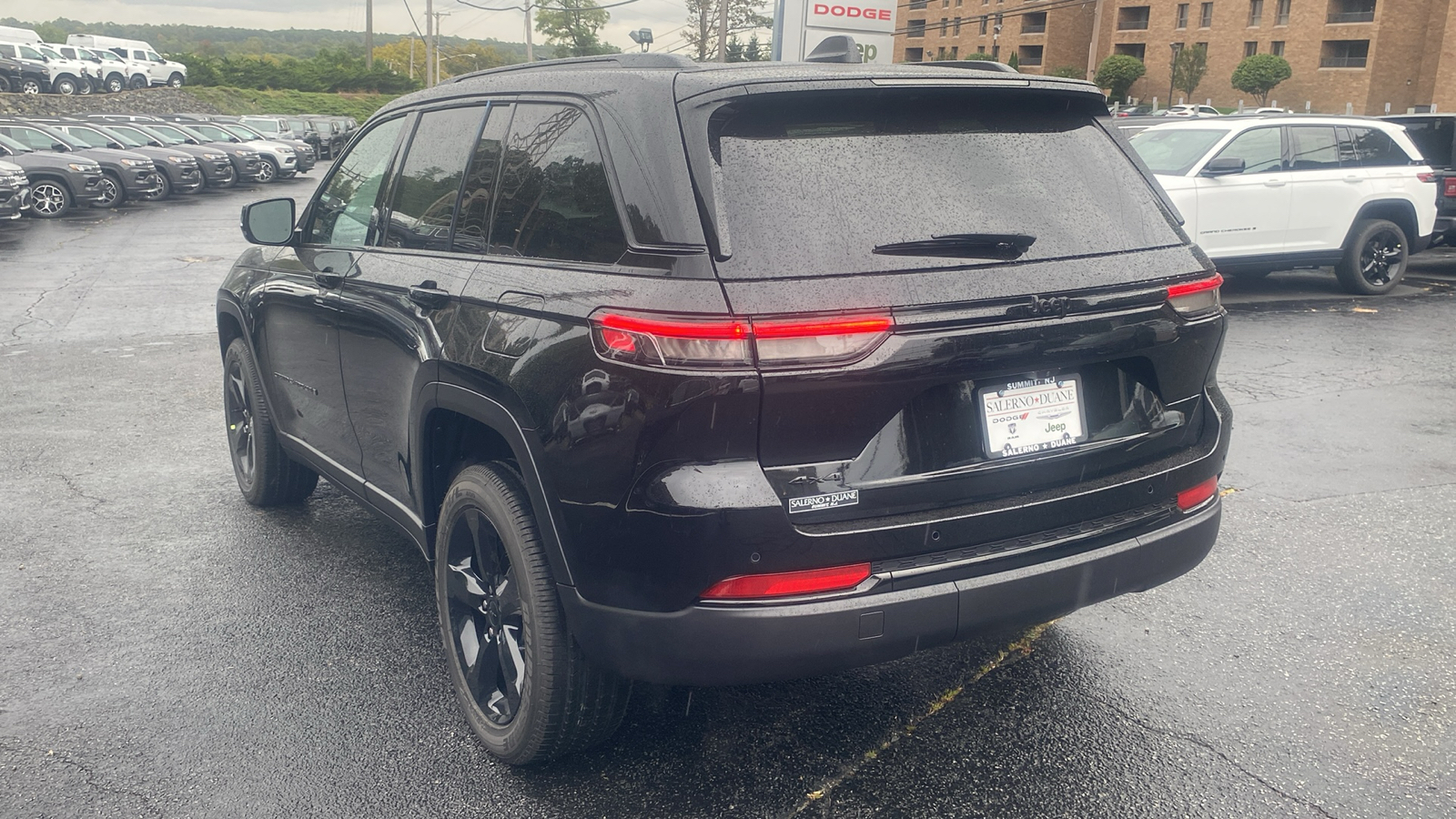 2025 Jeep Grand Cherokee Altitude X 24