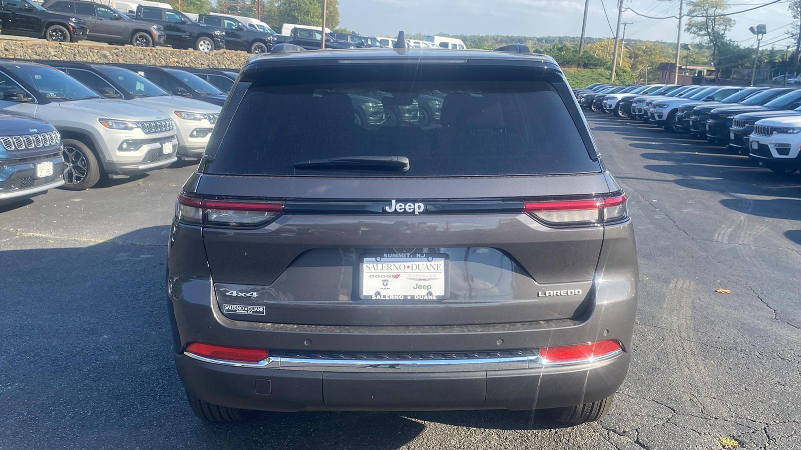 2025 Jeep Grand Cherokee Laredo X 25