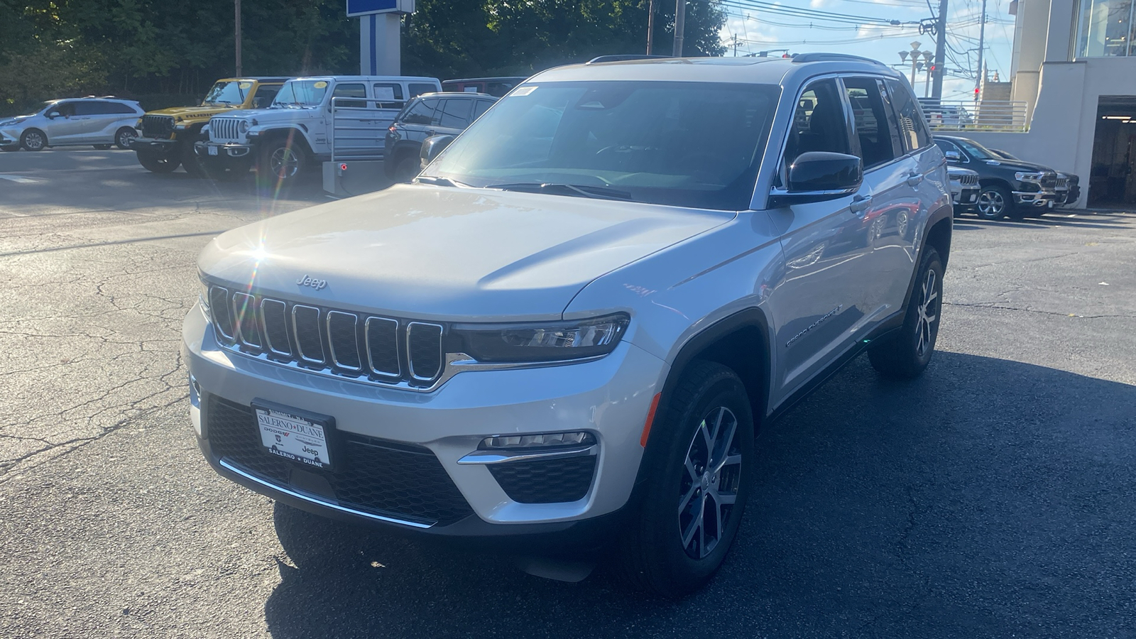 2025 Jeep Grand Cherokee Limited 3