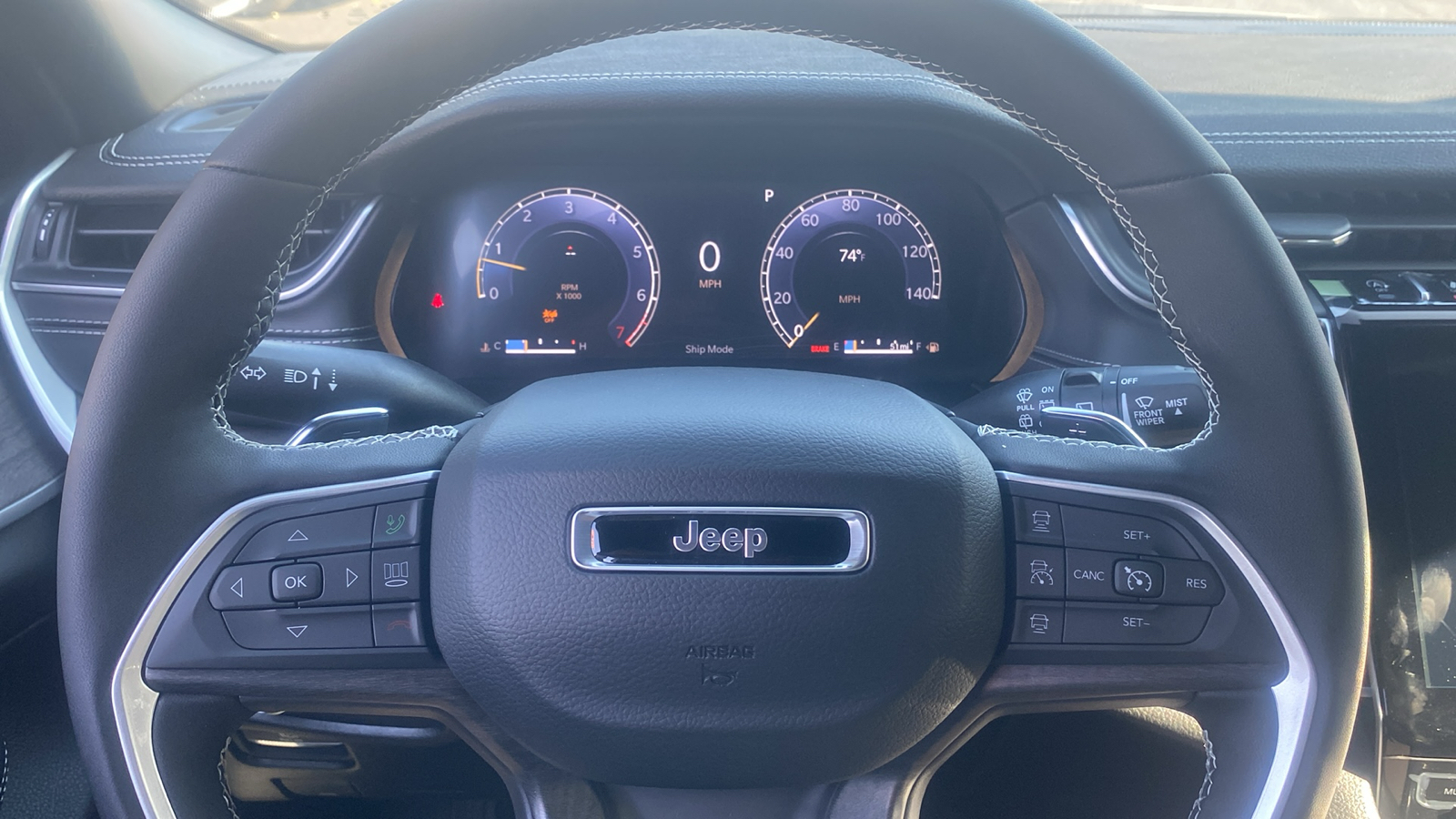 2025 Jeep Grand Cherokee Limited 10