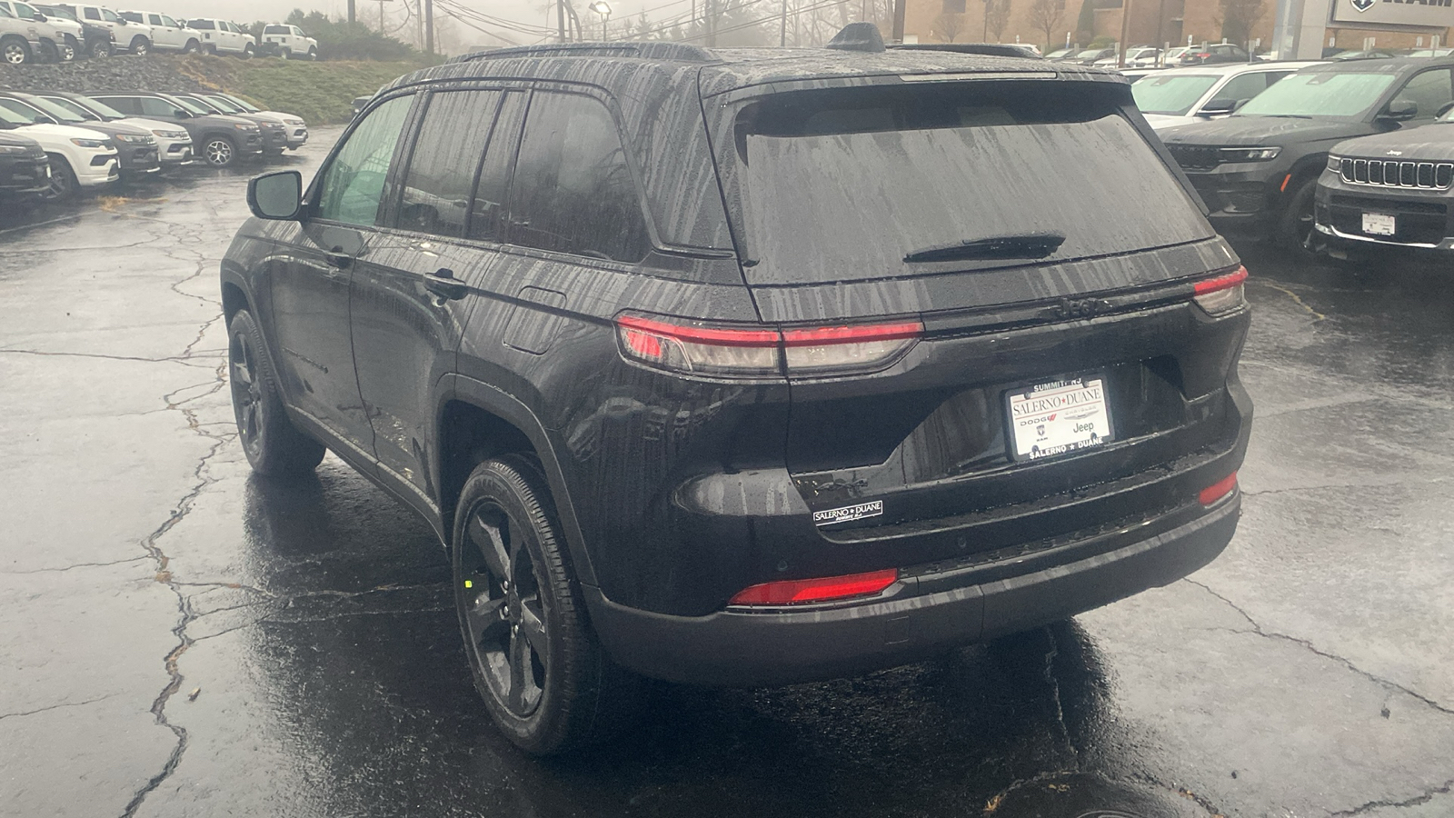 2025 Jeep Grand Cherokee Altitude X 24