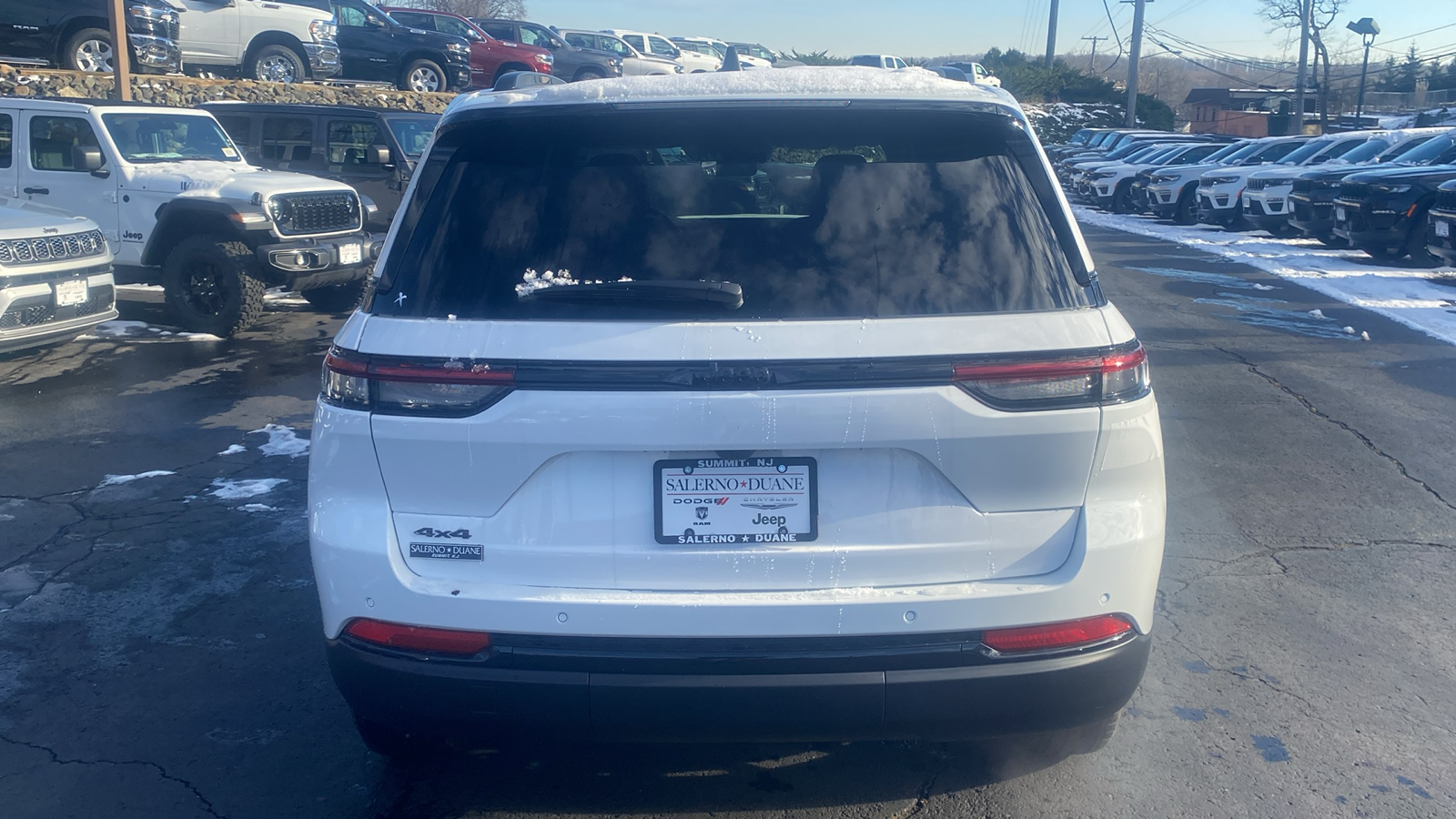 2025 Jeep Grand Cherokee Altitude X 26