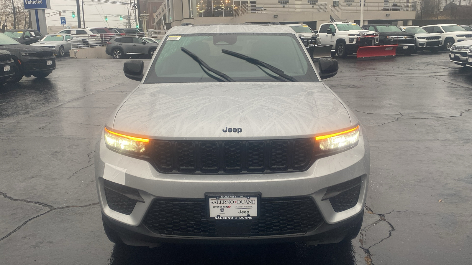 2025 Jeep Grand Cherokee Altitude X 2