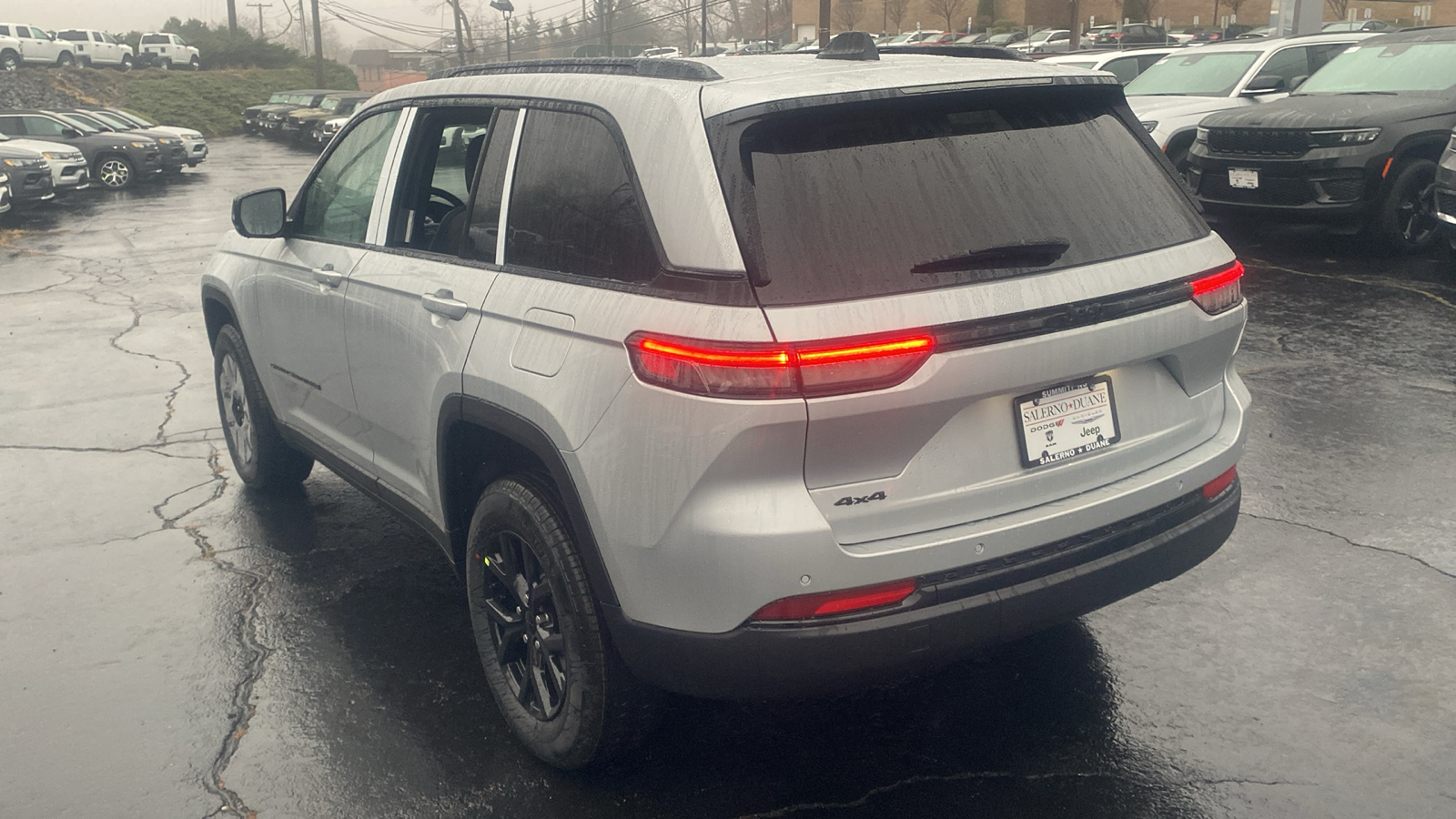 2025 Jeep Grand Cherokee Altitude X 25