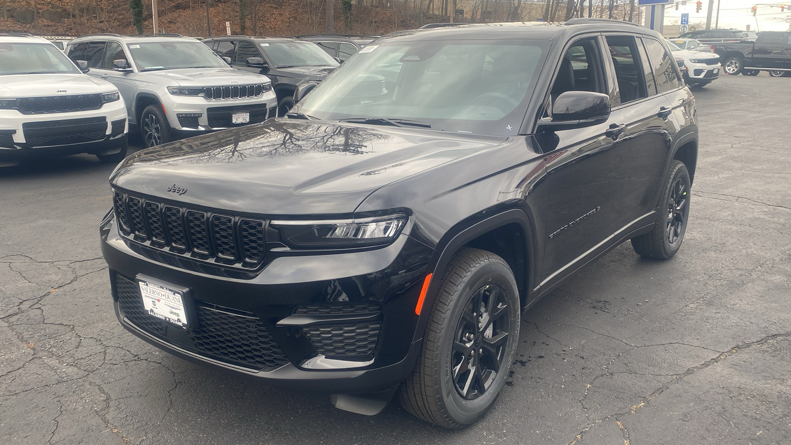 2025 Jeep Grand Cherokee Altitude X 3