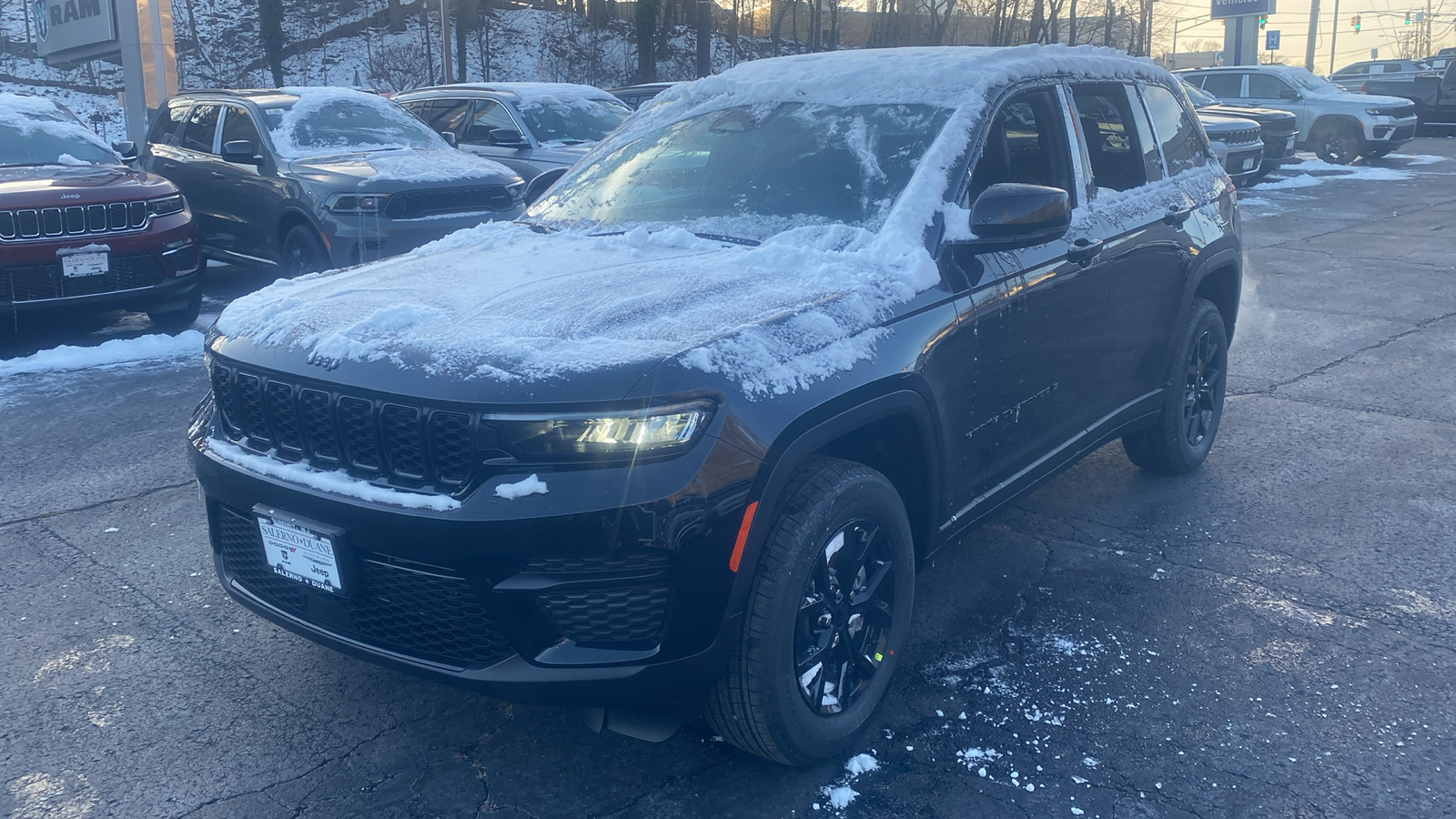 2025 Jeep Grand Cherokee Altitude X 3