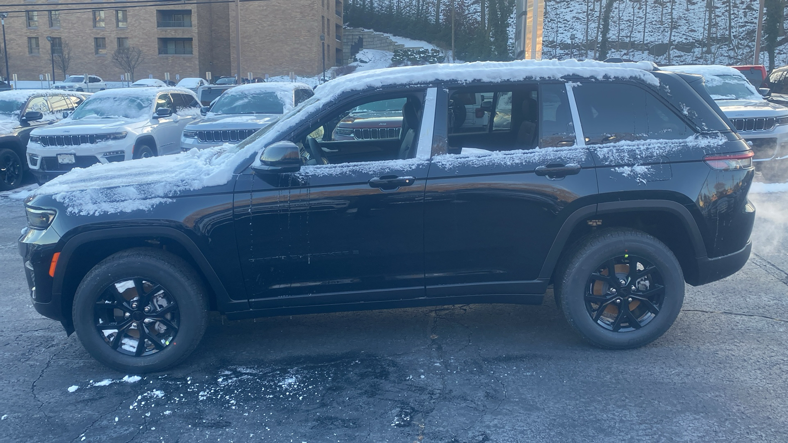 2025 Jeep Grand Cherokee Altitude X 4