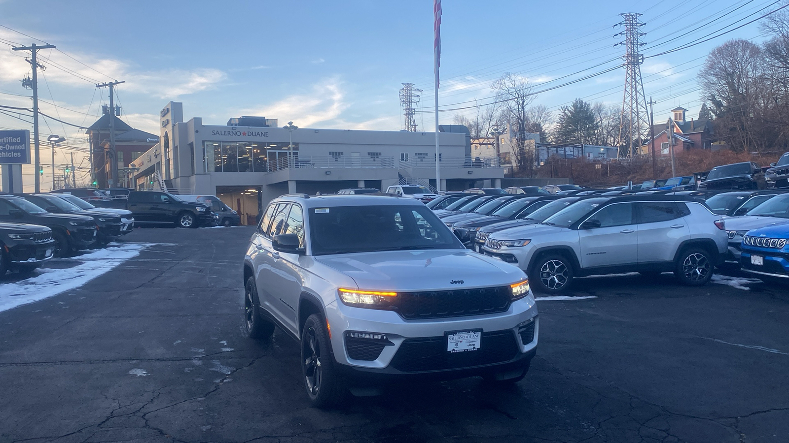 2025 Jeep Grand Cherokee Limited 1