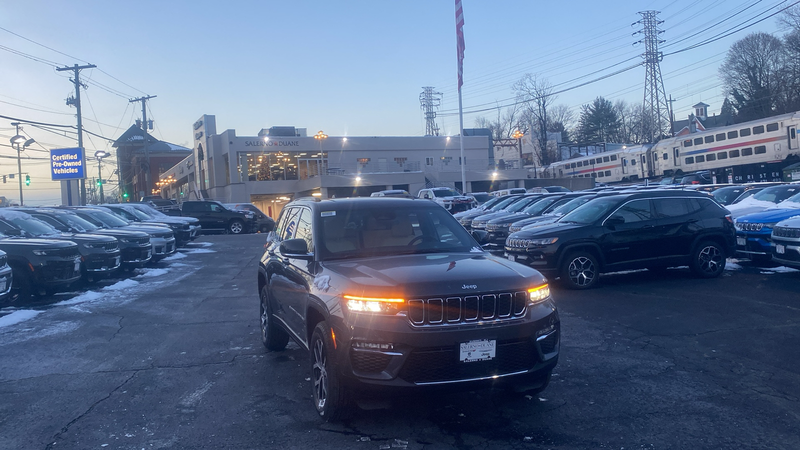 2025 Jeep Grand Cherokee Limited 1