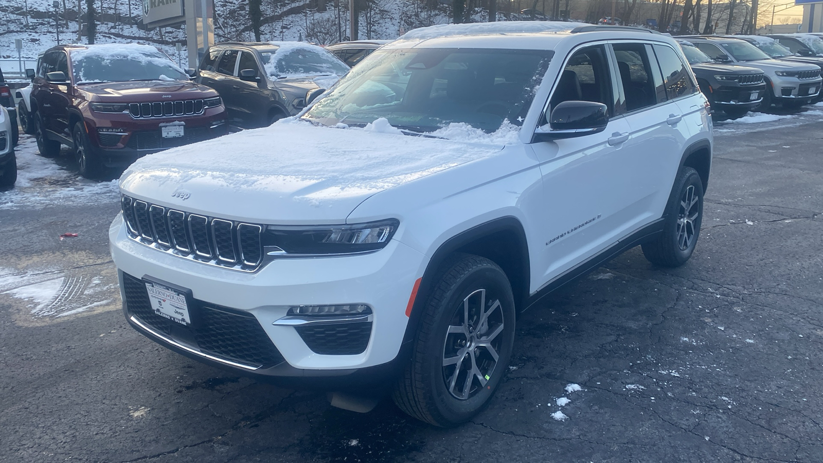 2025 Jeep Grand Cherokee Limited 3