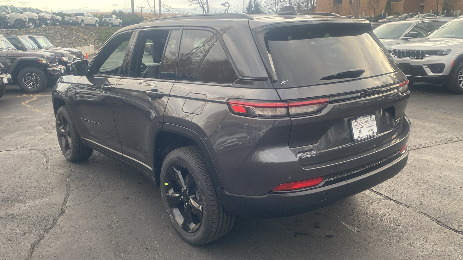 2025 Jeep Grand Cherokee Altitude X 23