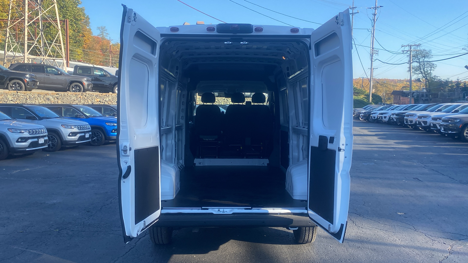 2025 Ram ProMaster Cargo Van Tradesman 23