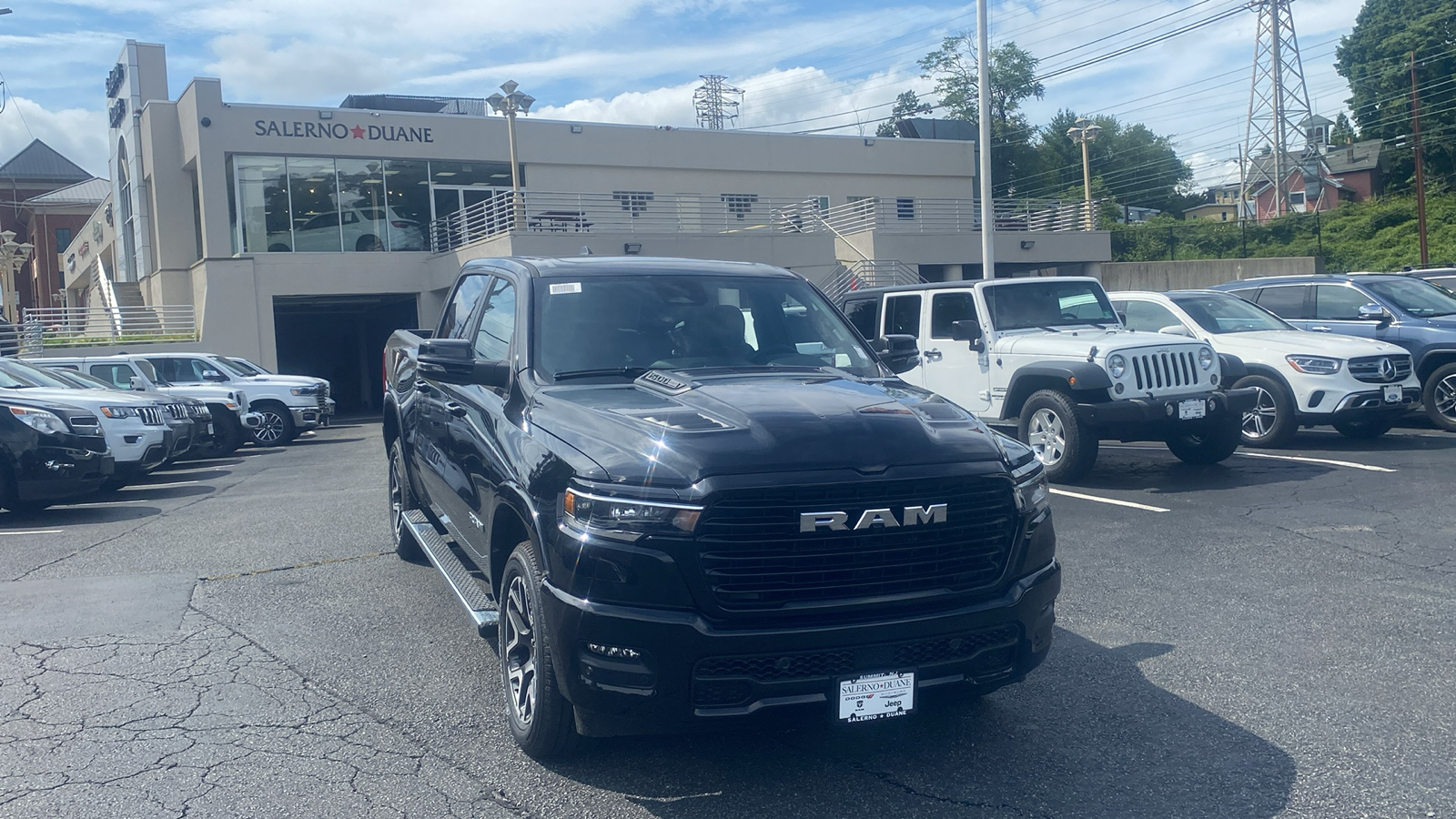 2025 Ram 1500 Laramie 1