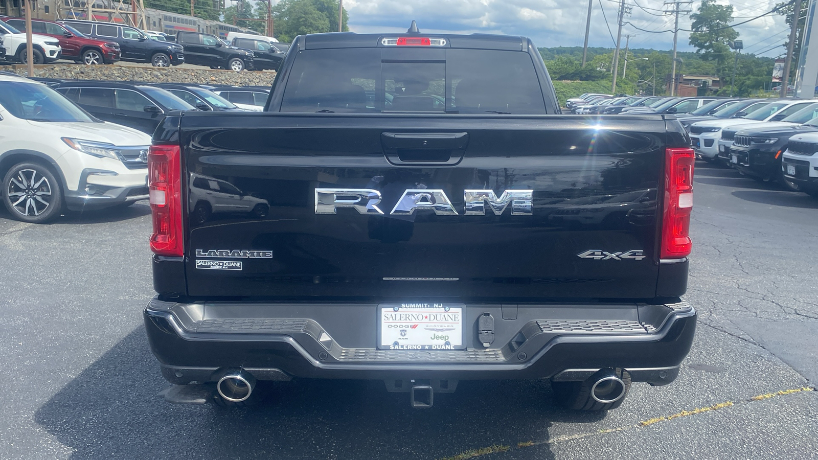 2025 Ram 1500 Laramie 24