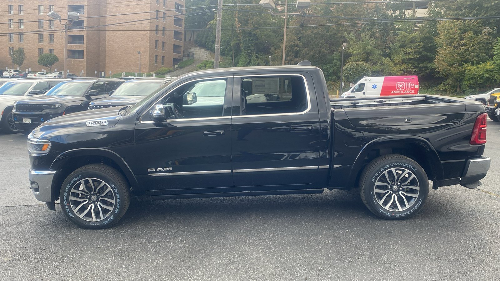 2025 Ram 1500 Limited 4