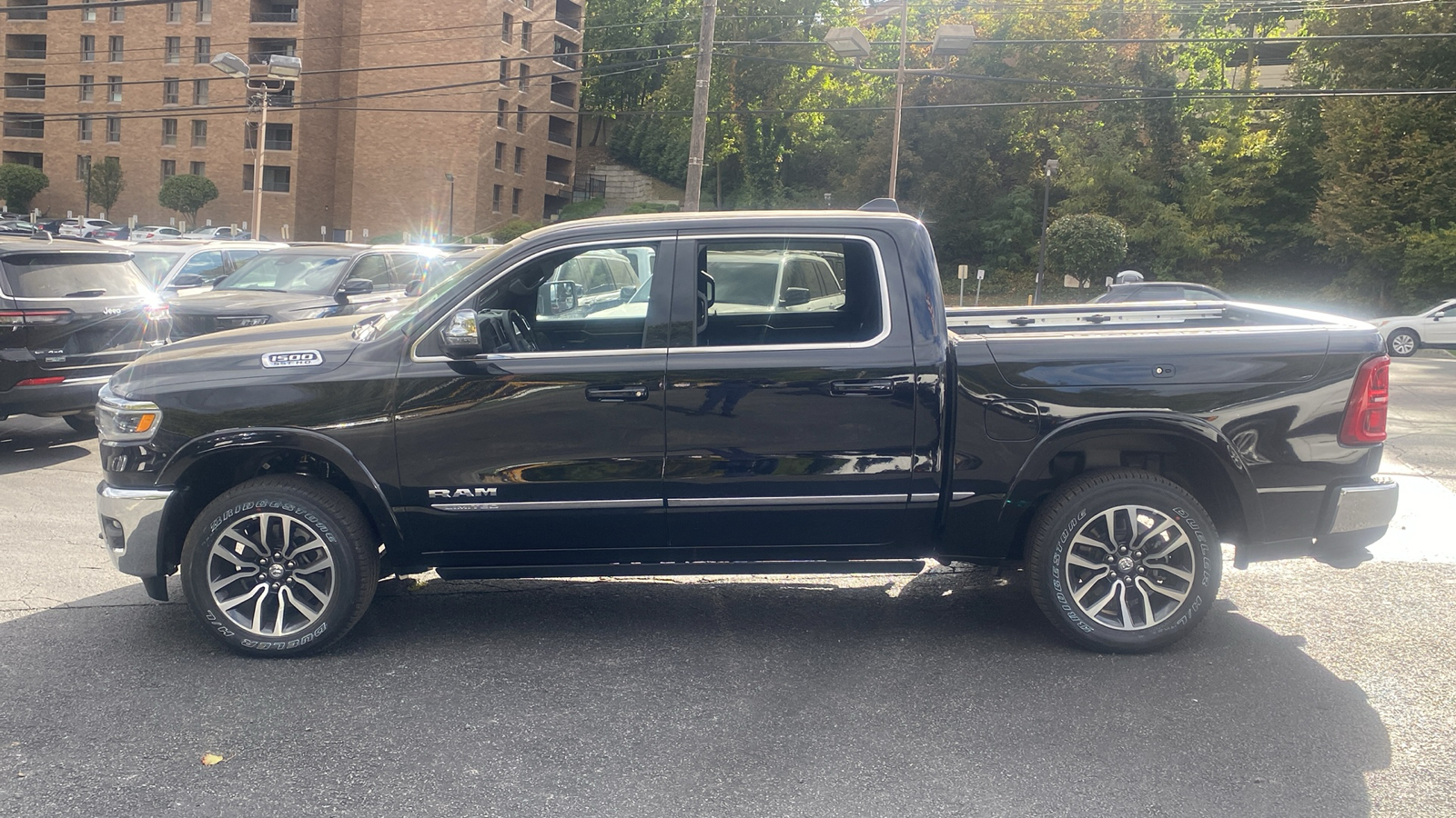 2025 Ram 1500 Limited 4