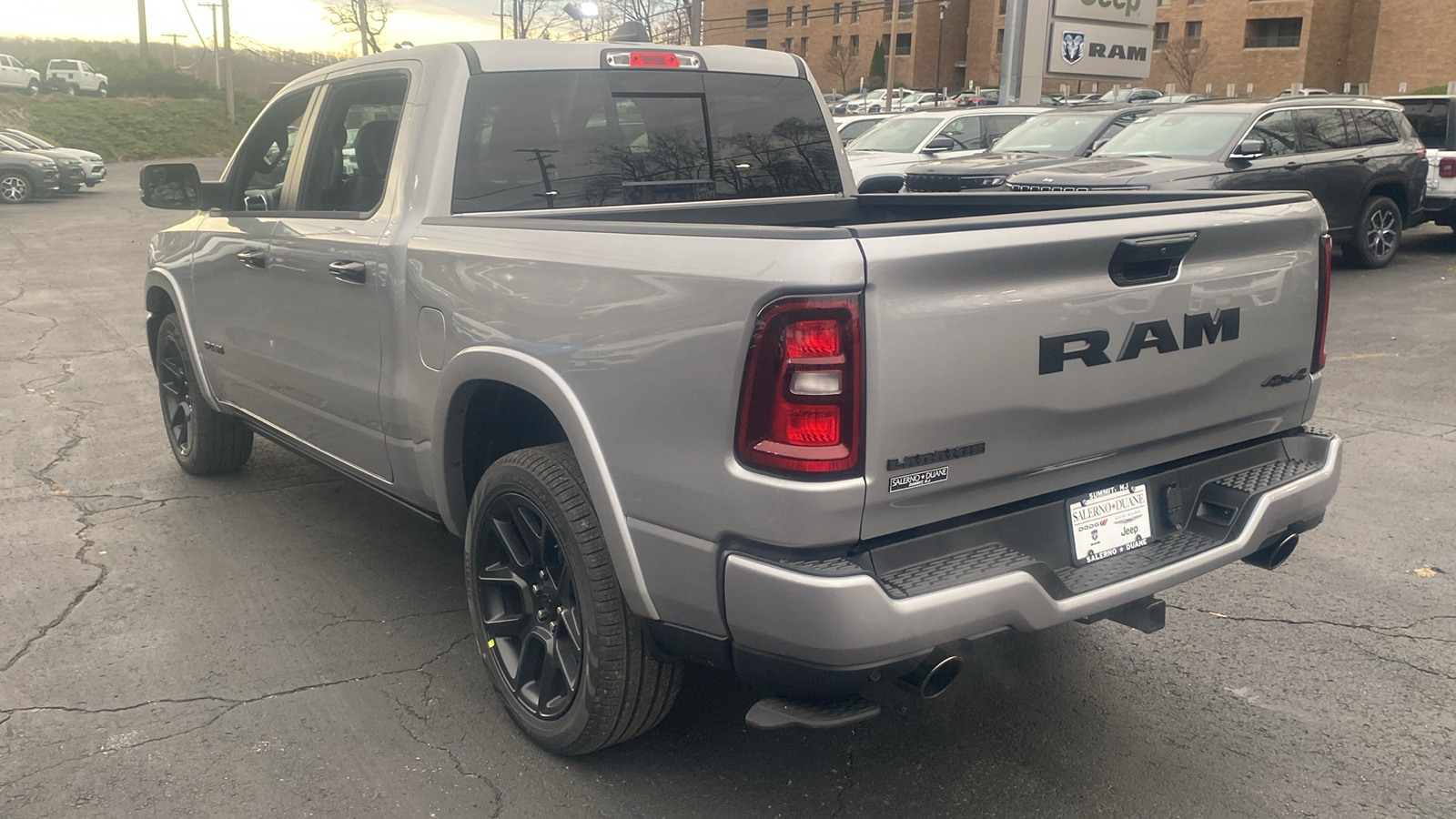 2025 Ram 1500 Laramie 24