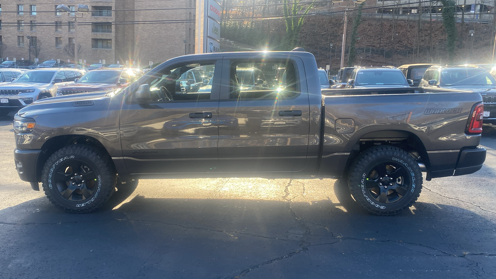 2025 Ram 1500 Warlock 4