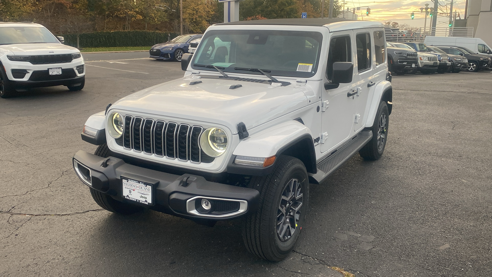 2025 Jeep Wrangler Sahara 3