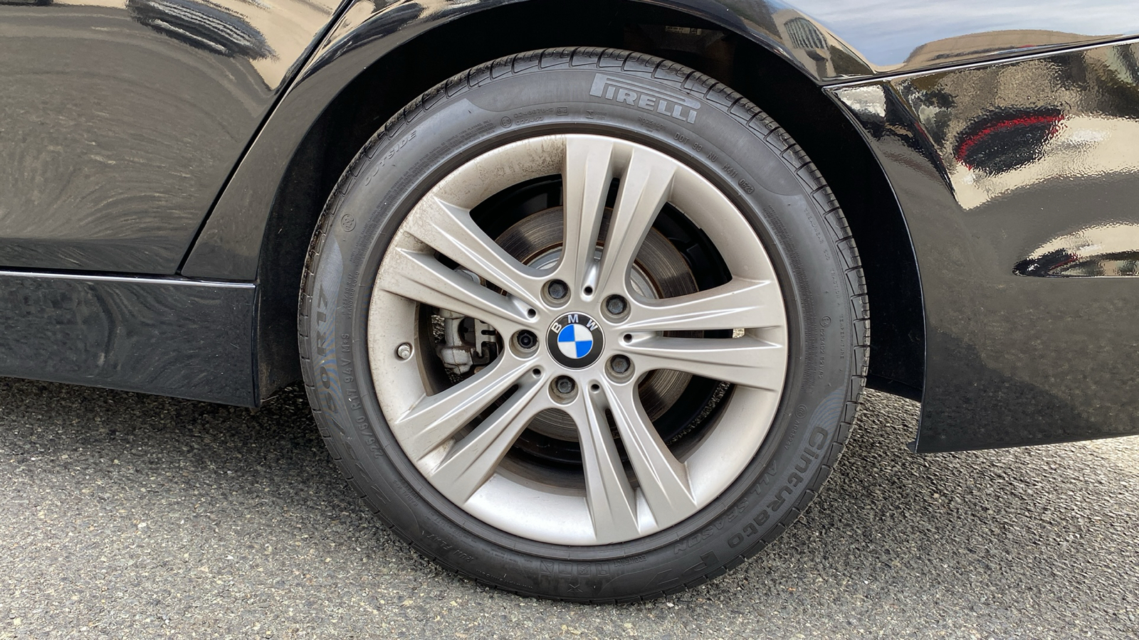 2017 BMW 3 Series 330i xDrive 23