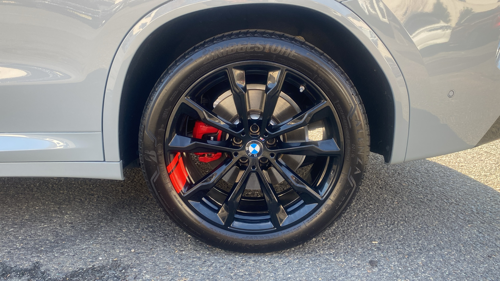 2024 BMW X3 M40i 24