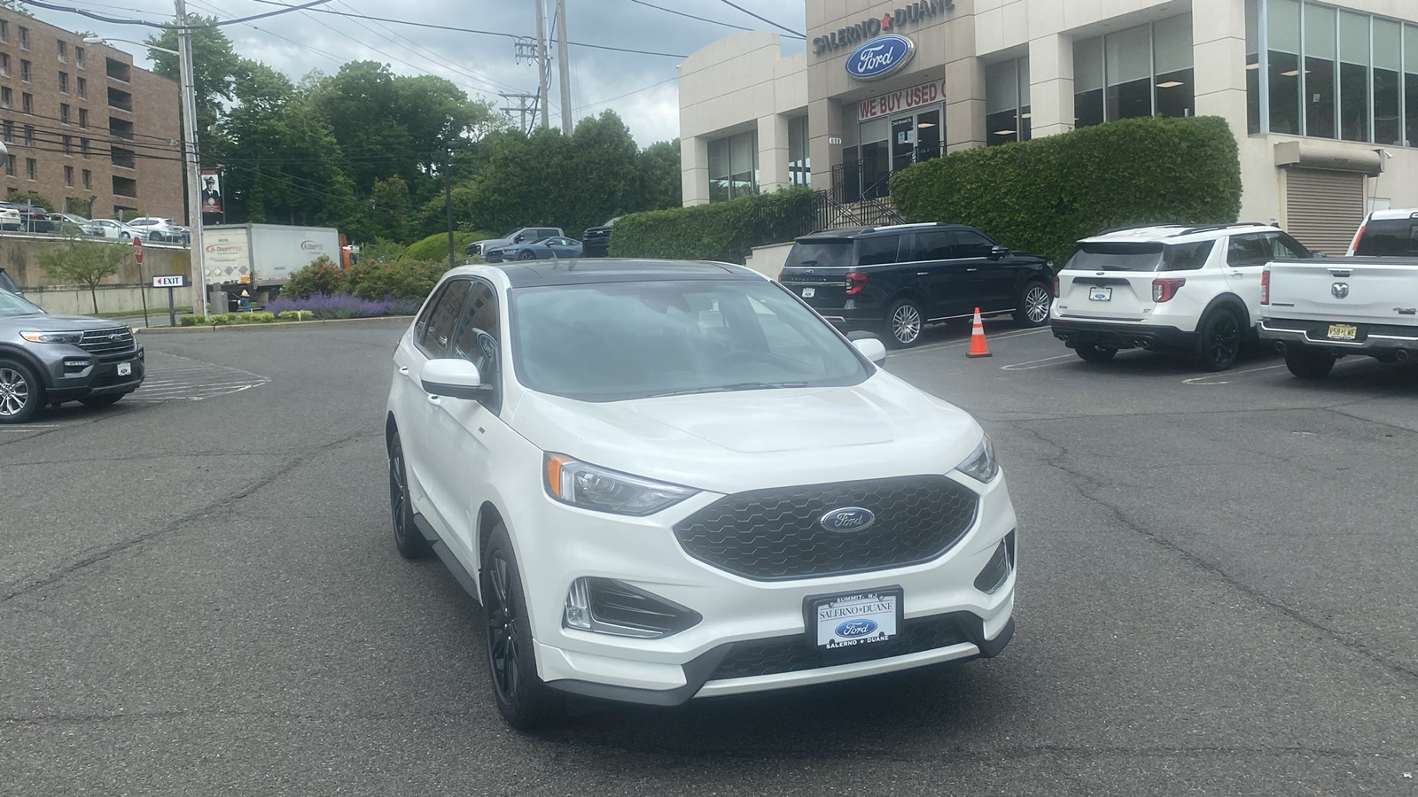 2024 Ford Edge ST Line 1