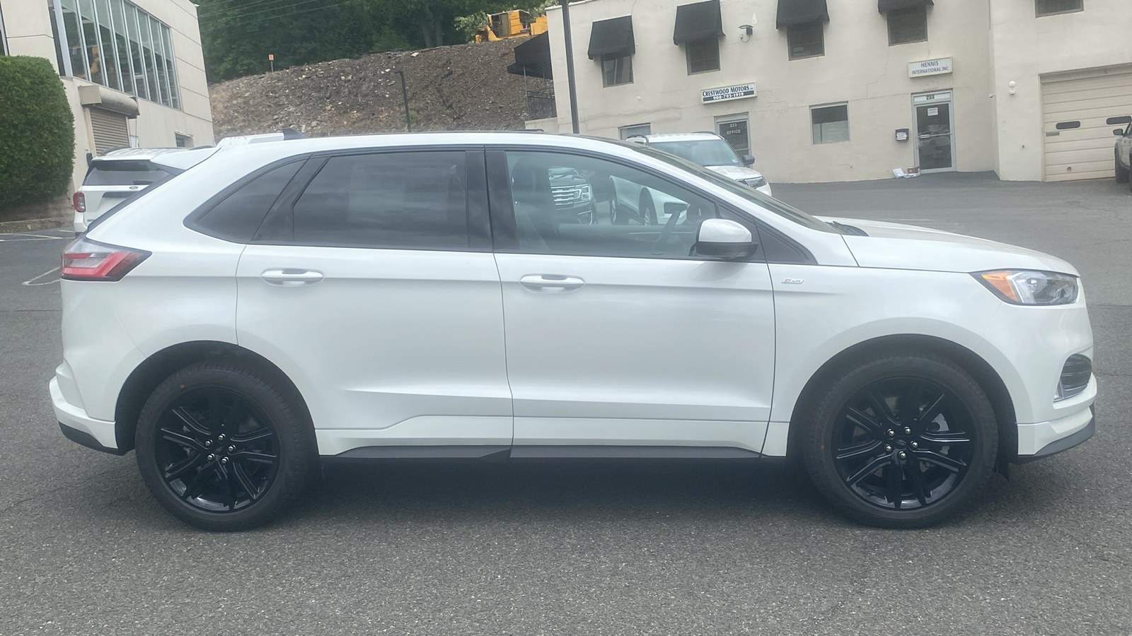 2024 Ford Edge ST Line 28