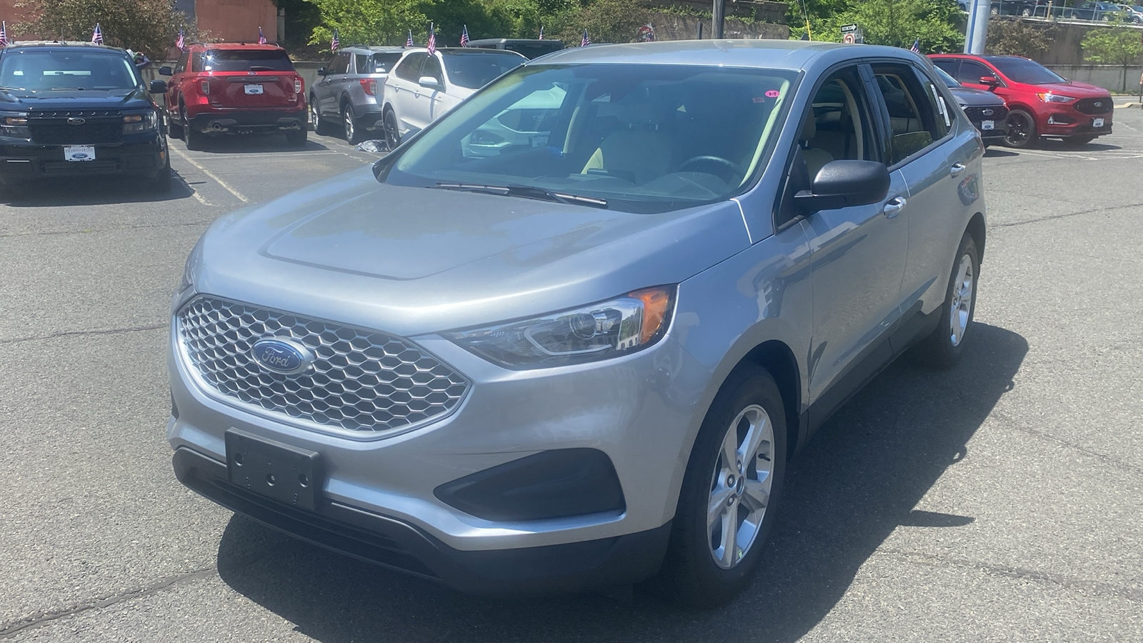 2024 Ford Edge SE 3