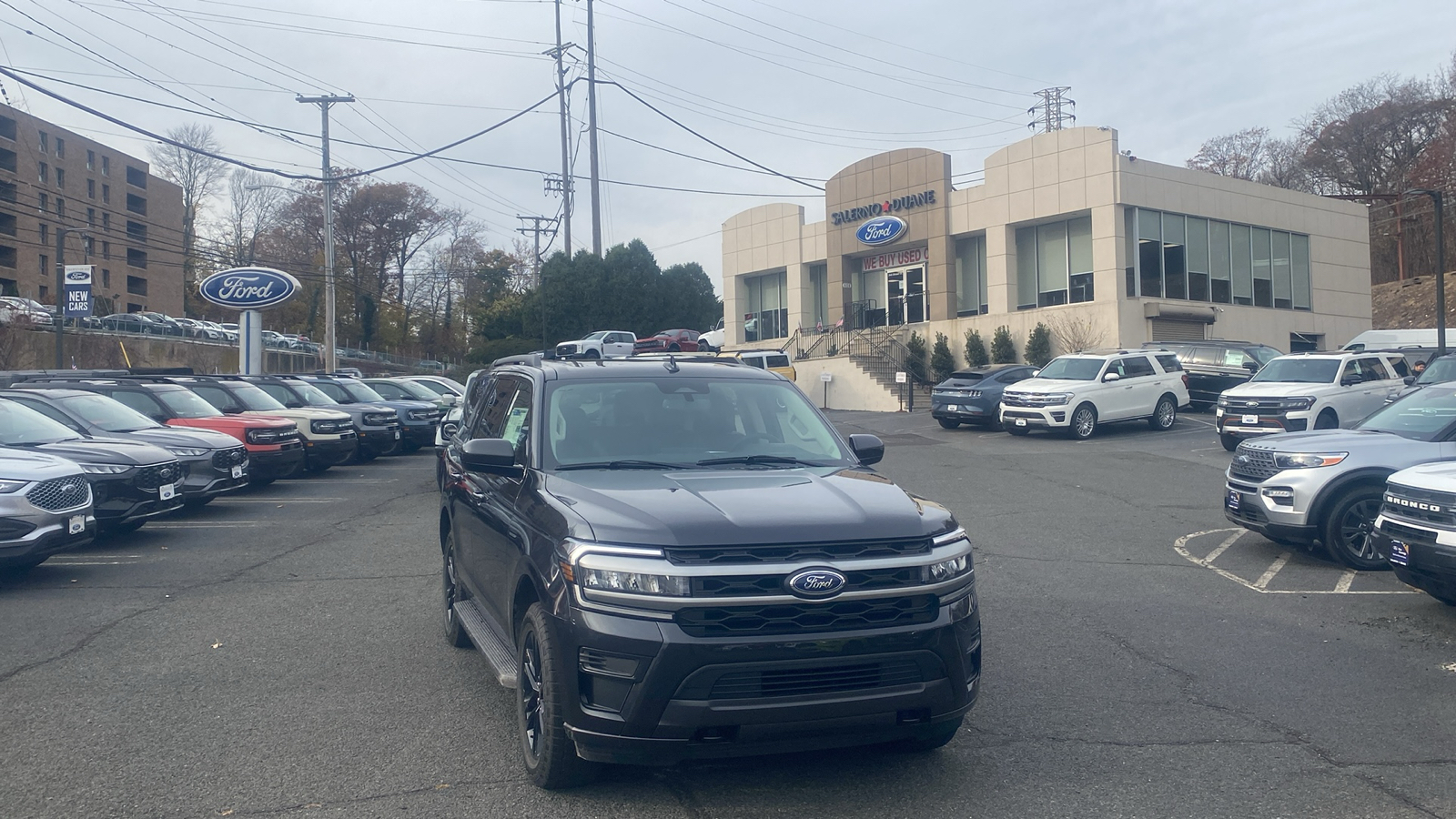 2024 Ford Expedition XLT 1