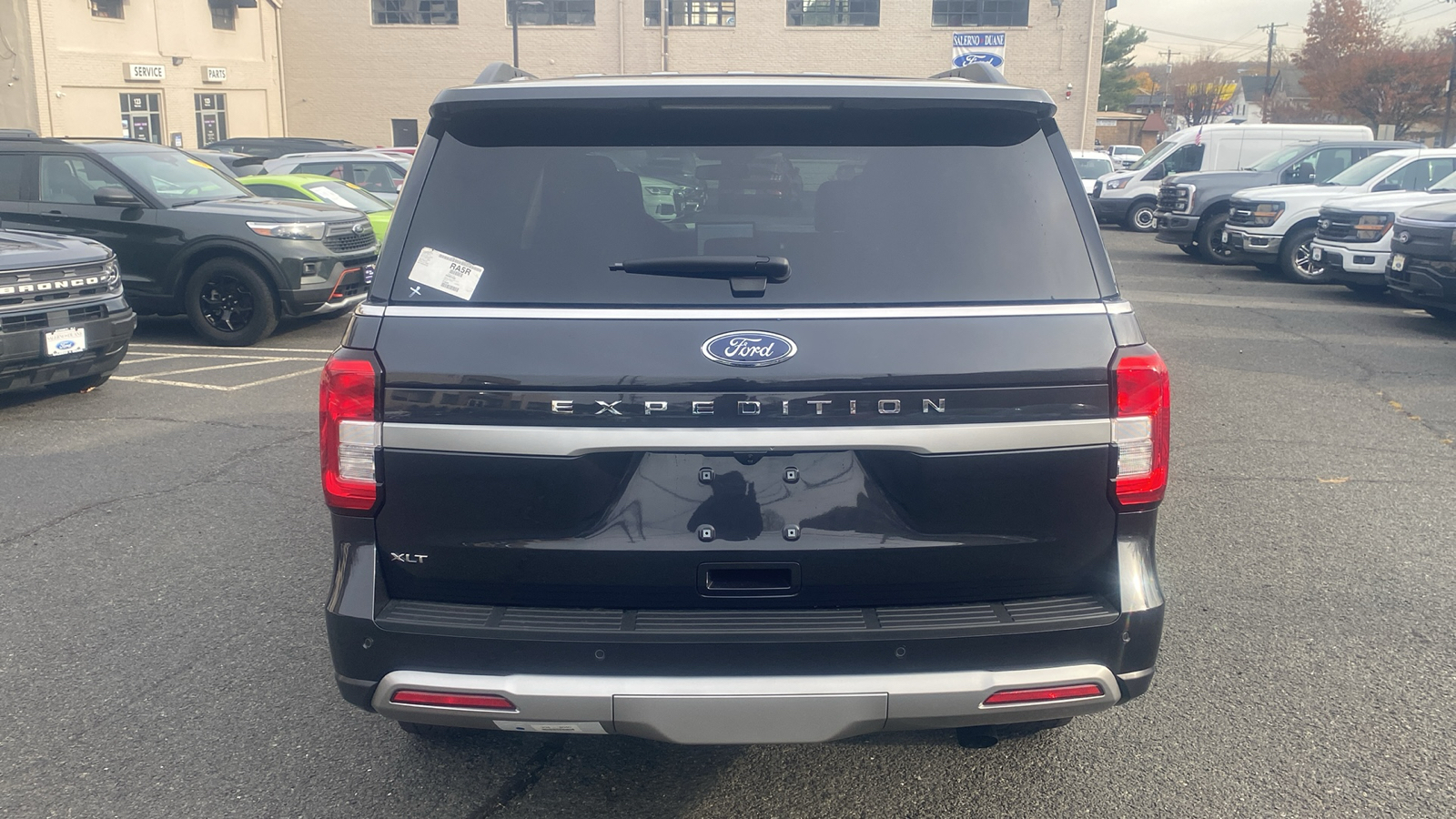 2024 Ford Expedition XLT 27