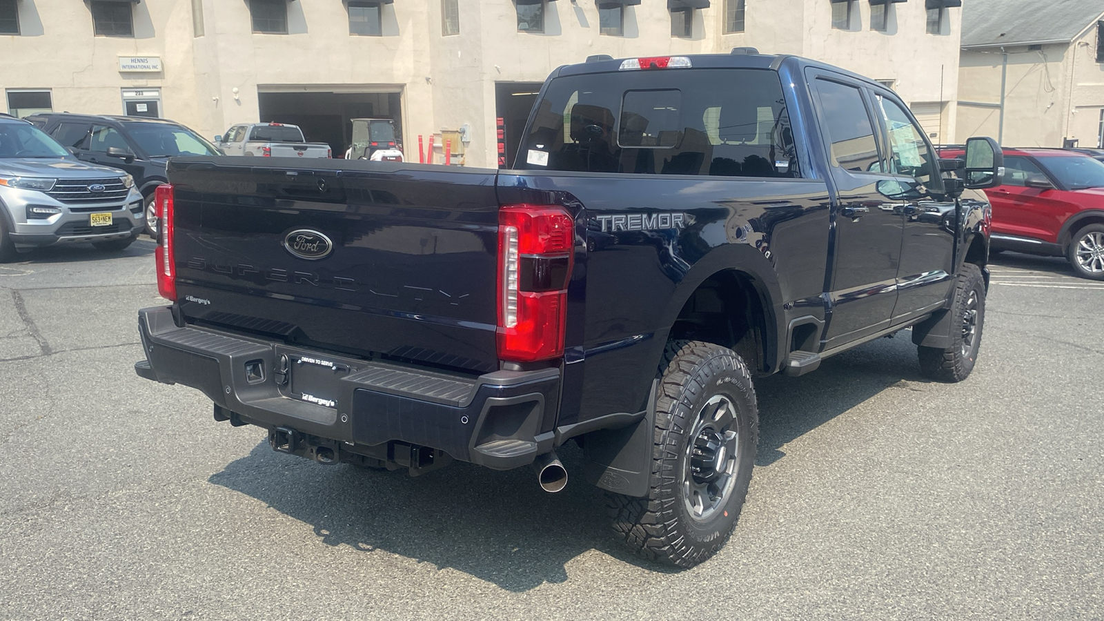 2024 Ford Super Duty F-350 SRW LARIAT 27