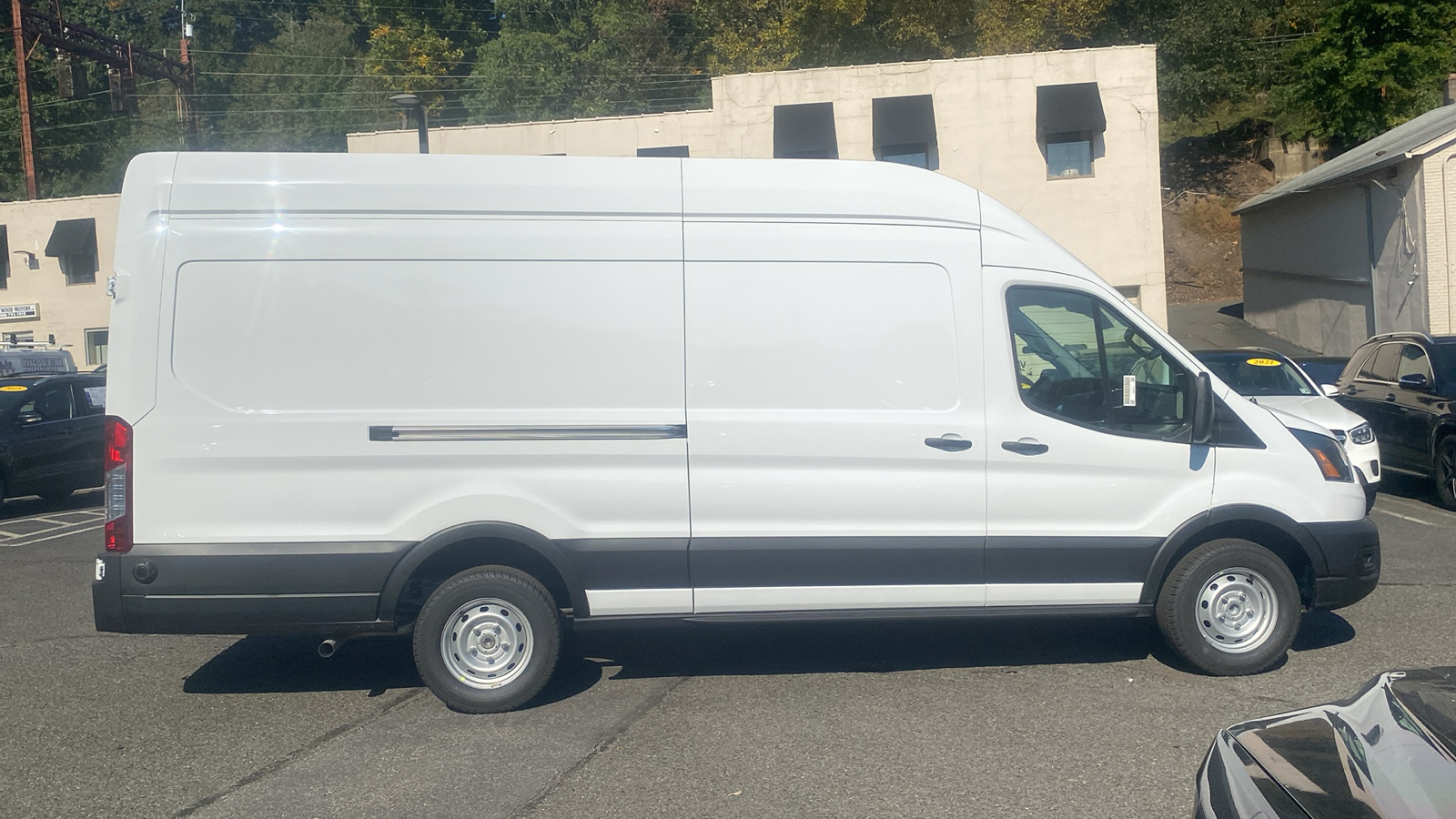 2024 Ford Transit Cargo Van Base 28