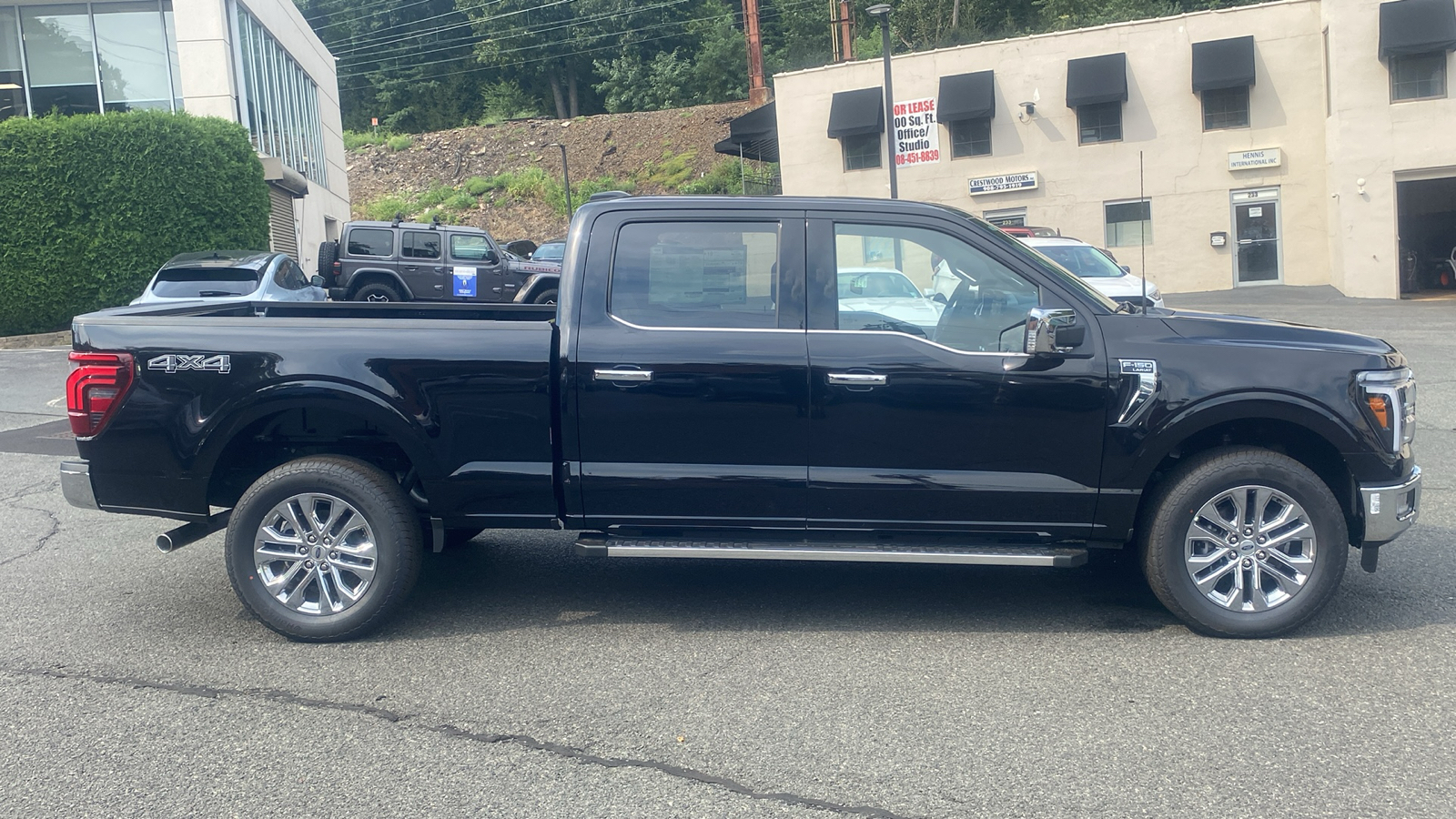 2024 Ford F-150 LARIAT 28