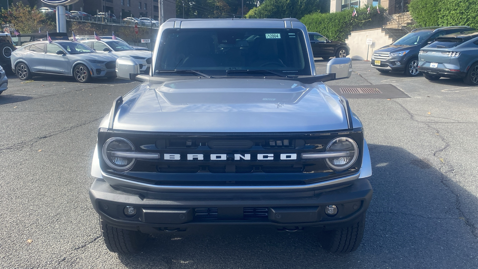 2024 Ford Bronco Outer Banks 2