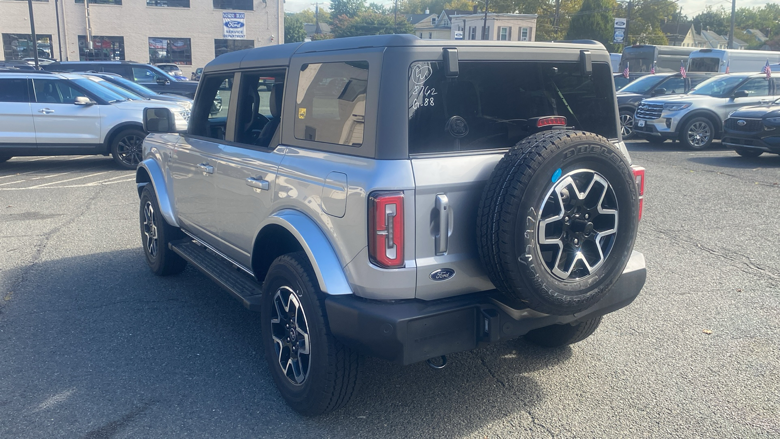 2024 Ford Bronco Outer Banks 23