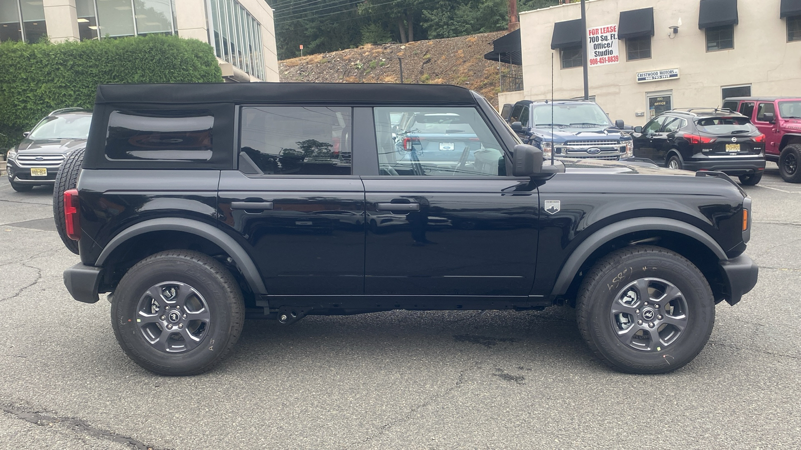 2024 Ford Bronco Big Bend 29