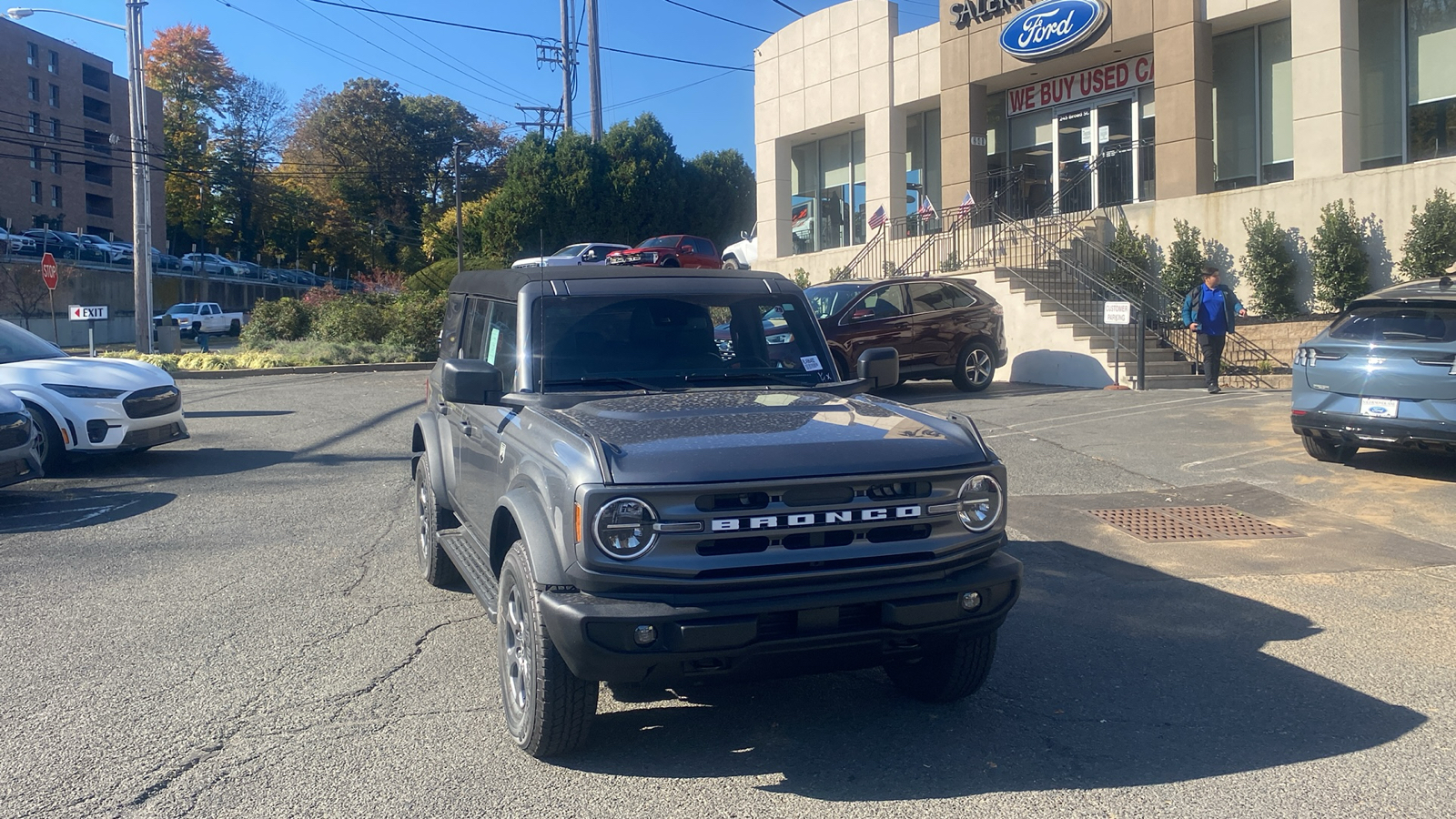 2024 Ford Bronco Big Bend 1