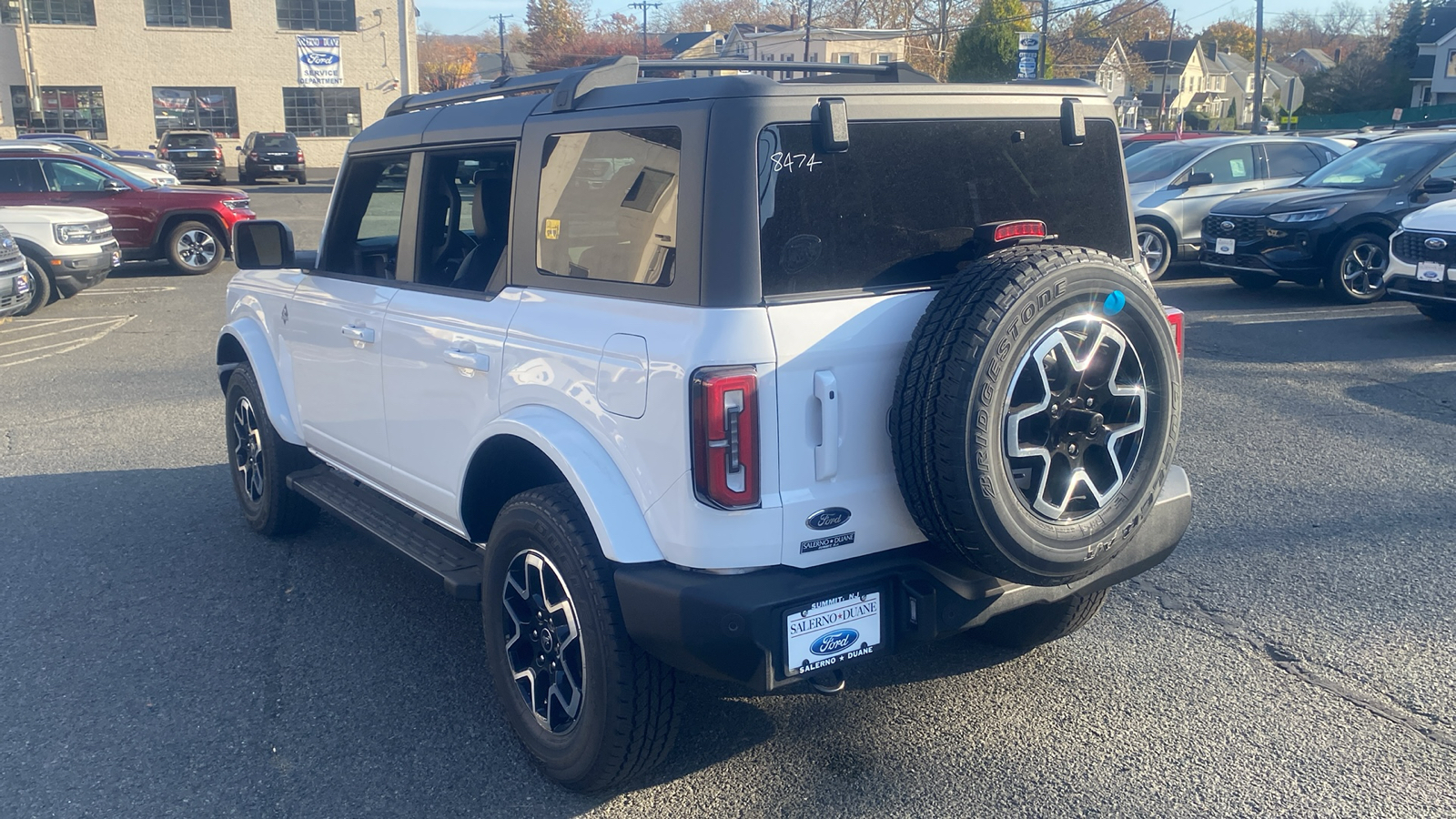 2024 Ford Bronco Outer Banks 23