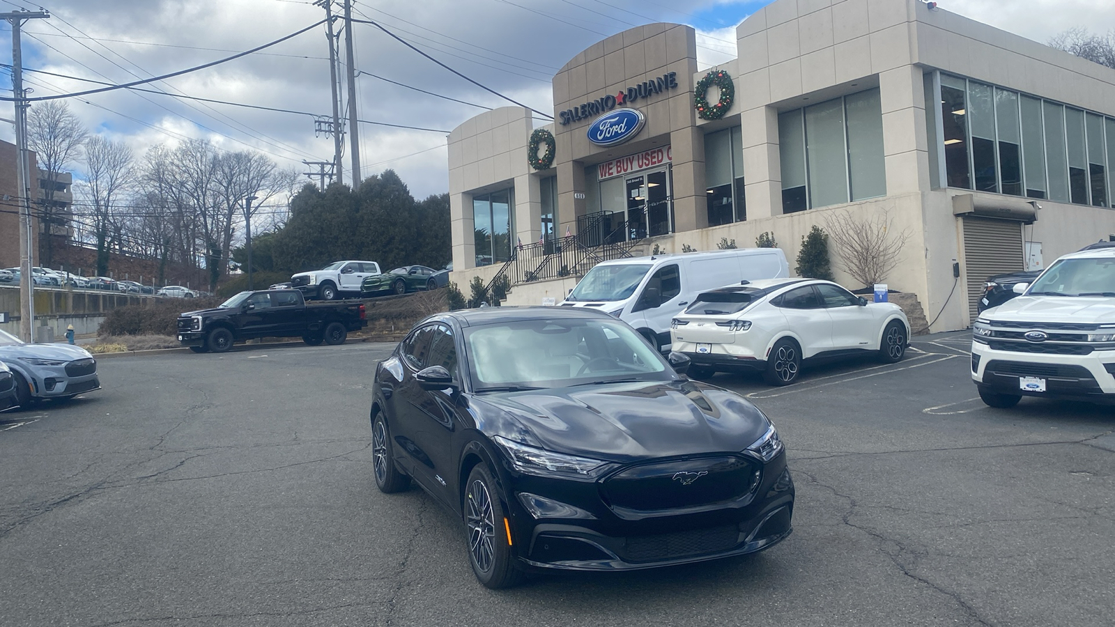 2024 Ford Mustang Mach-E Premium 1