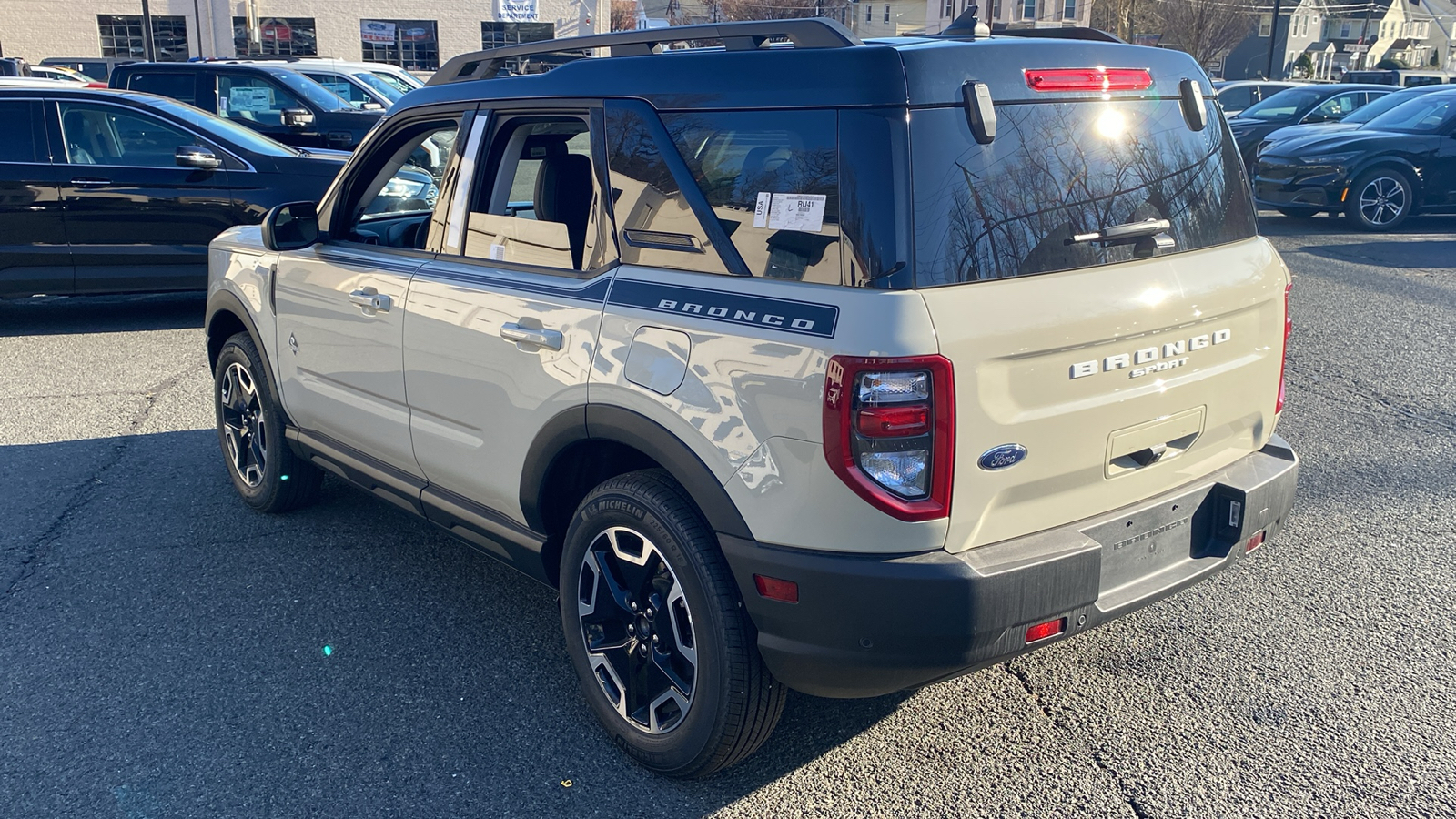 2024 Ford Bronco Sport Outer Banks 24