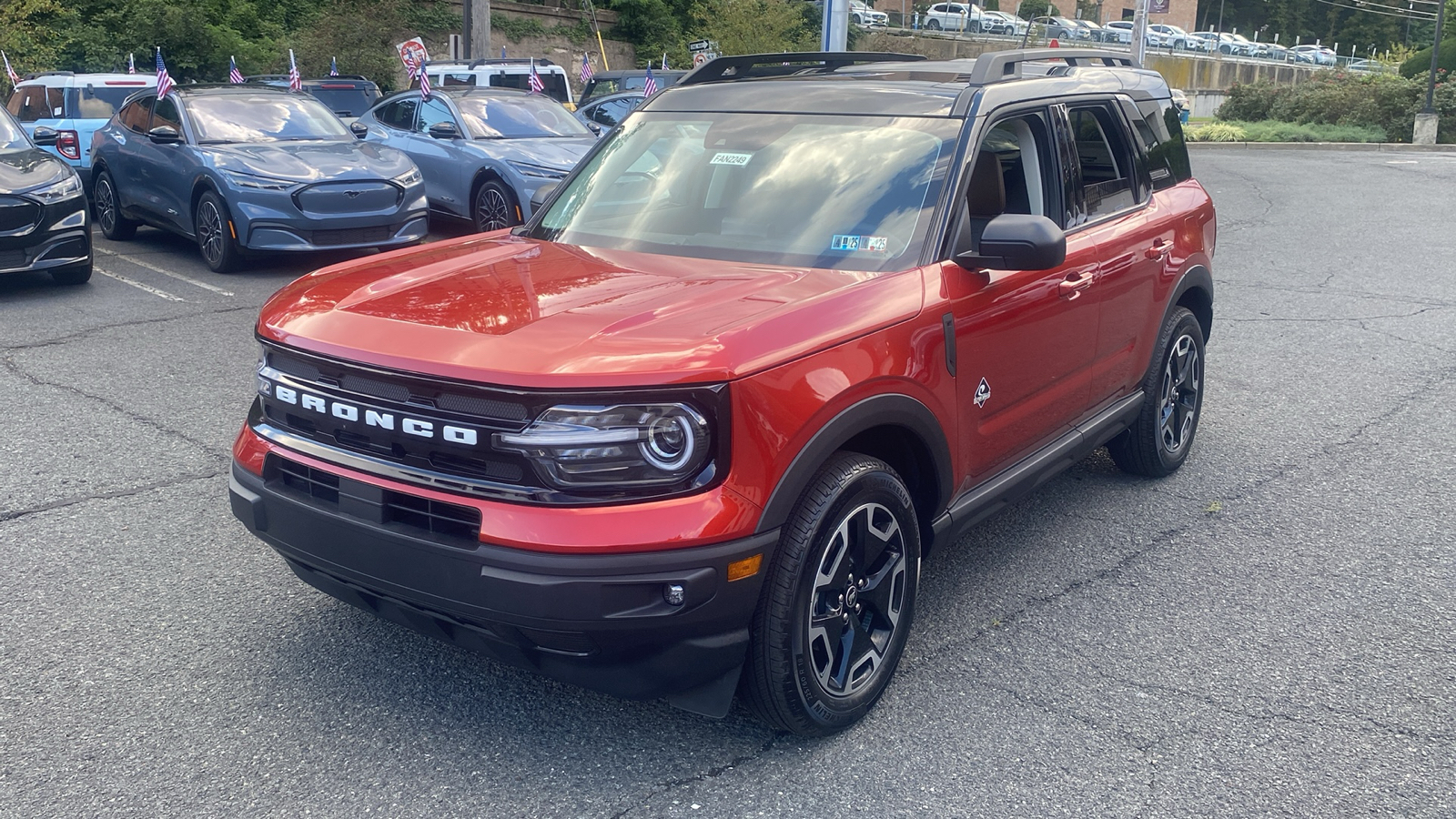 2024 Ford Bronco Sport Outer Banks 3