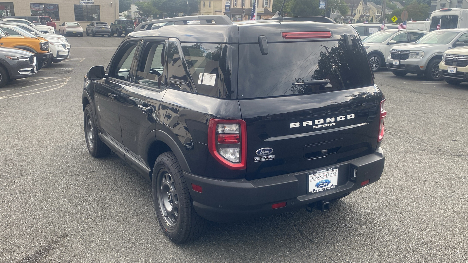 2024 Ford Bronco Sport Outer Banks 23