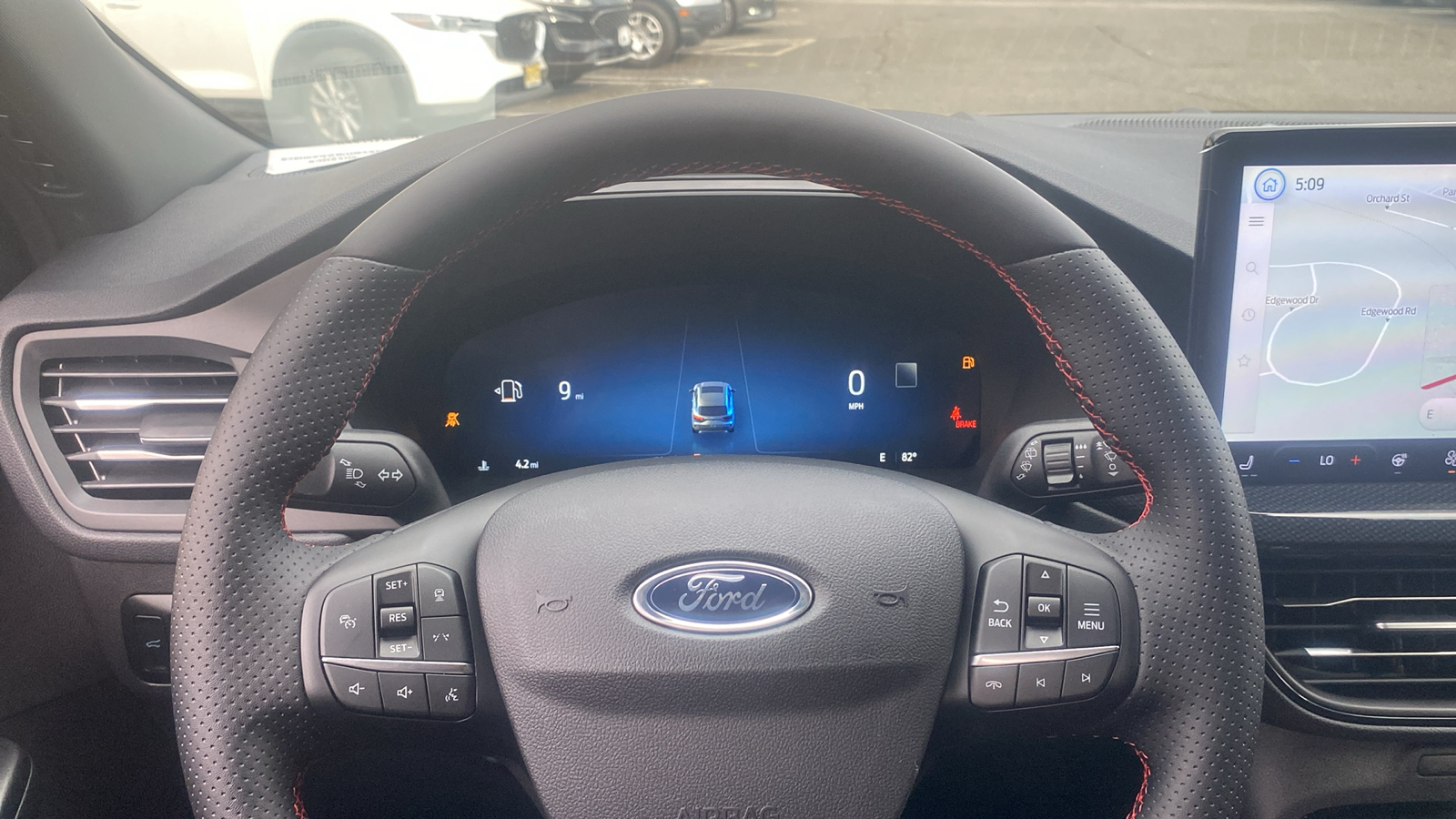 2024 Ford Escape ST-Line Select 10