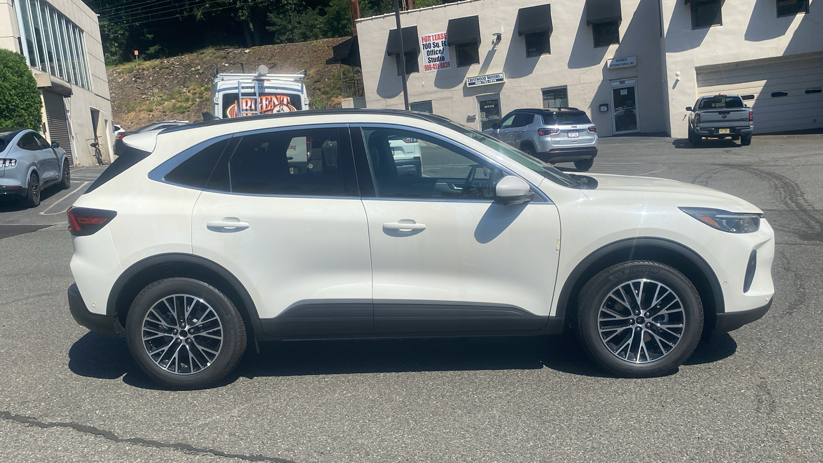 2024 Ford Escape PHEV 28