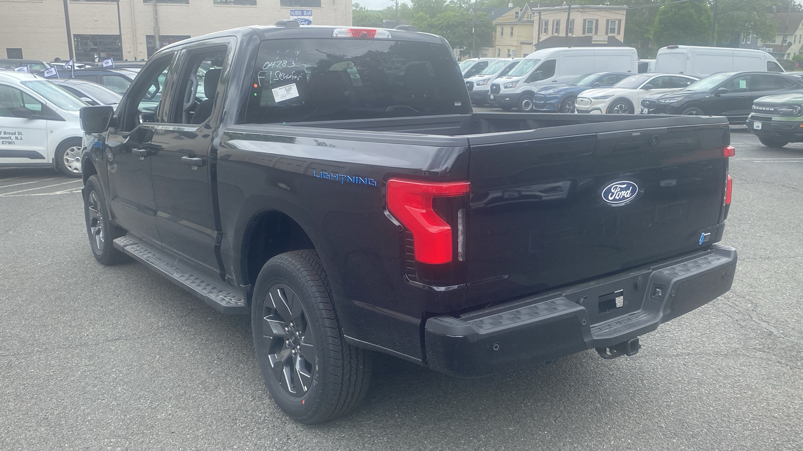 2024 Ford F-150 Lightning XLT 23