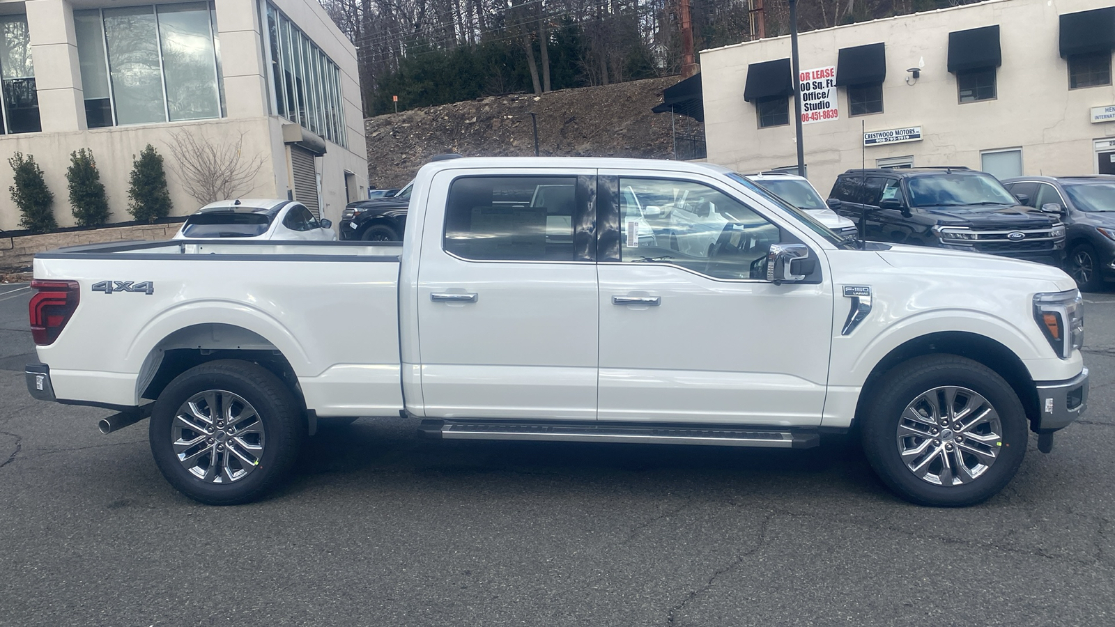 2025 Ford F-150 LARIAT 28